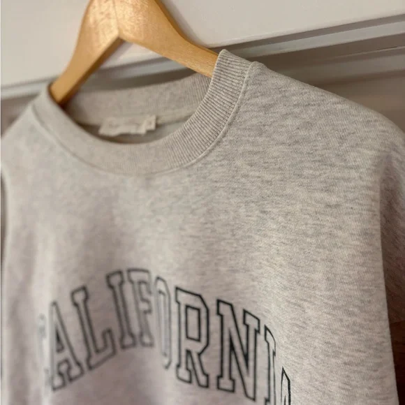 Gray California Sweatshirt (M) boutique. - Picture 3 of 6